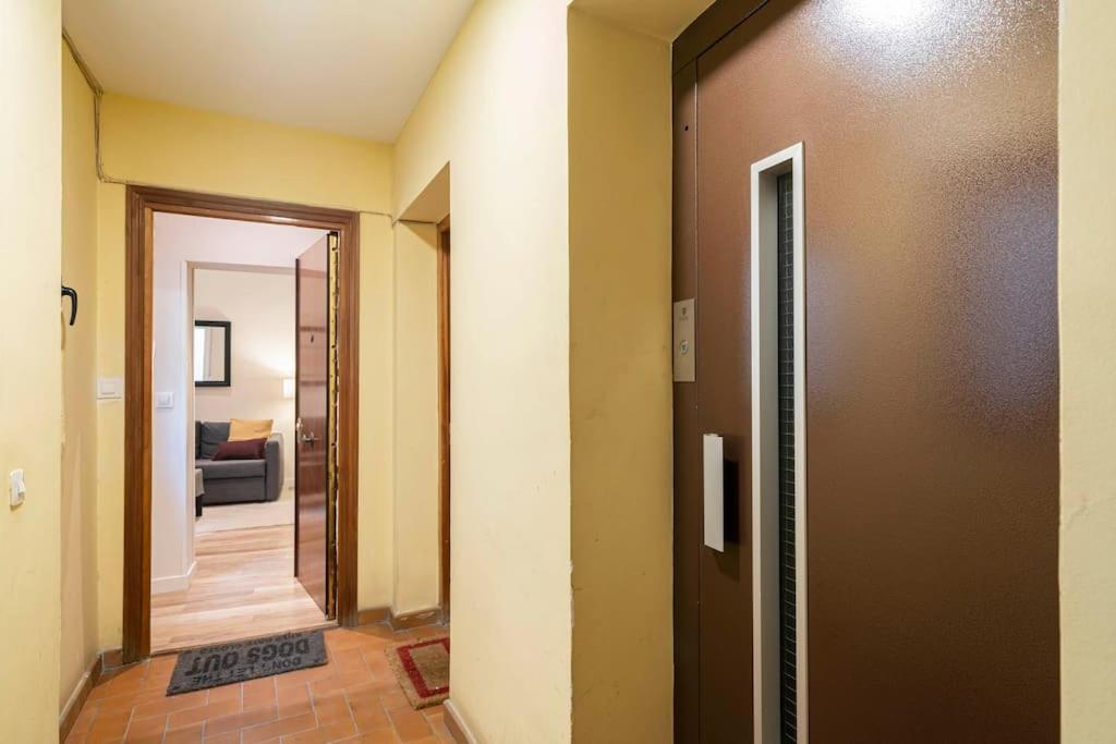 Victor Apartments Prado Madrid Eksteriør billede
